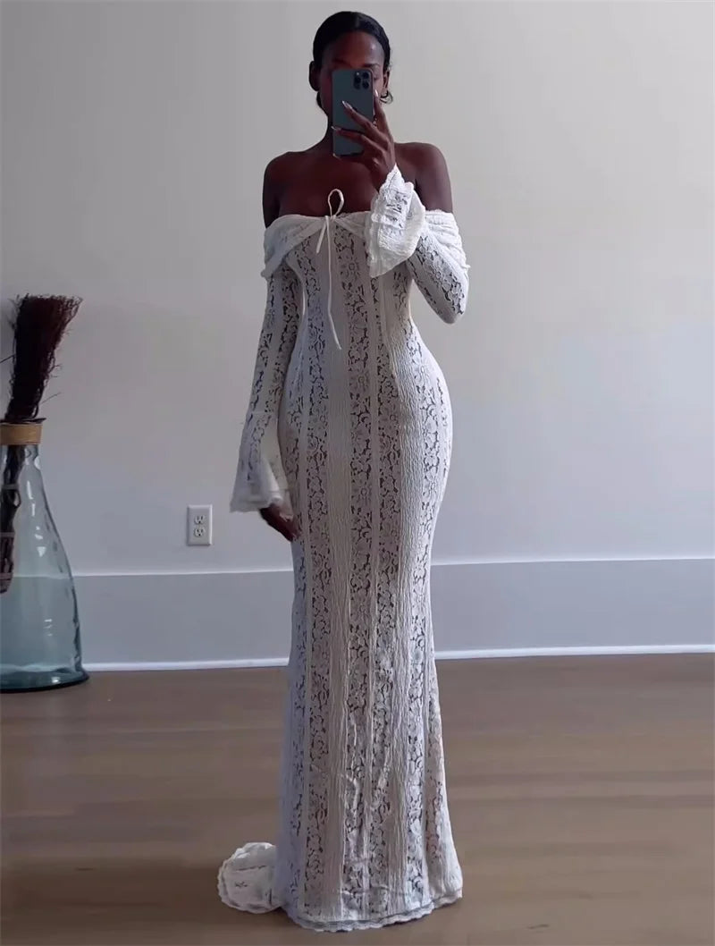 La sirène en dentelle blanche